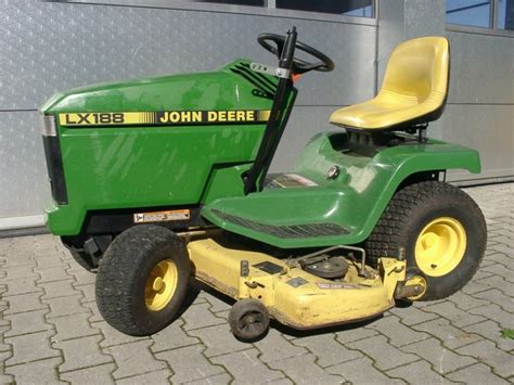 Lawn Tractor John Deere LX 188 Technikboerse