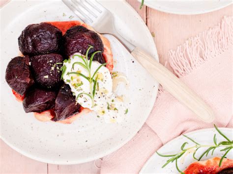 Tarte Tatin Van Zomerbietjes Met Opgeklopte Feta Libelle Lekker