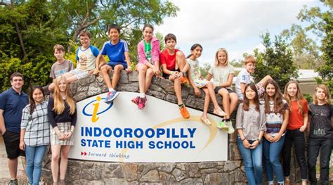 เรียนมัธยมที่ Indooroopilly State High School ประเทศออสเตรเลีย ปรึกษาฟรี