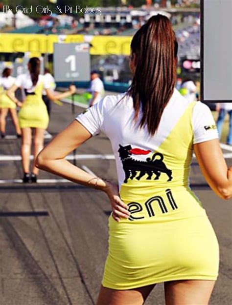 Pin By Rollo Tomasi On Paddock Girls Grid Girls Paddock Girls Car