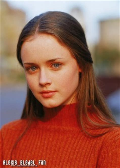 Alexis Bledel Season 1 promotional stills - Gilmore Girls Fan Art ...