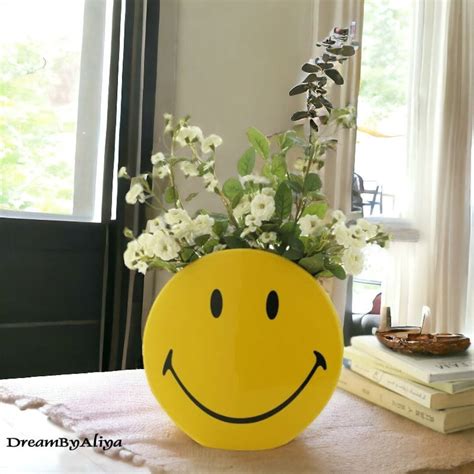 Smiley Face Ceramic Vase Round Smiling Face Vase Flower Vase Flower