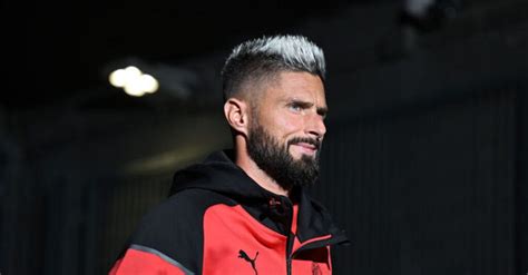 Cagliari Milan Le Formazioni Ufficiali Fuori Giroud La Scelta Su