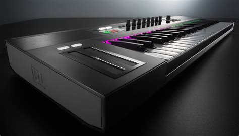 Komplete Keyboards Komplete Kontrol S Series Products