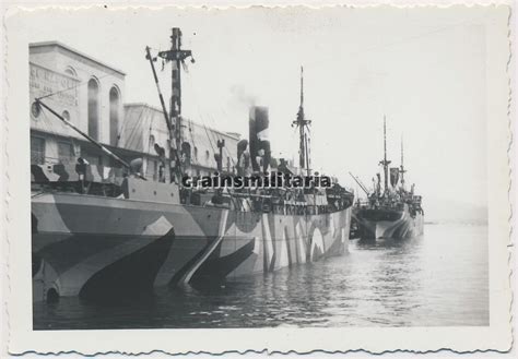 Orig Foto Schiff M Tarn Camo DAK Boot Im Hafen Postimages