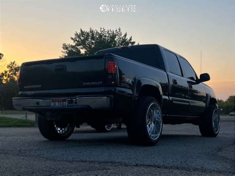 2005 Chevrolet Silverado 1500 With 22x12 44 Kg1 Forged Agent And 30540r22 Vercelli Strada Iv