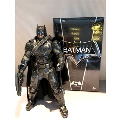 Hot Toys MMS356 重裝蝙蝠俠 獨家限量 黑電鍍特別版 二手 免運 蝦皮購物
