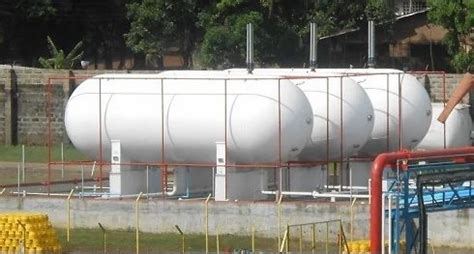 Mild Steel Silver 3000 Gallon LPG Tanks For Industrial Storage