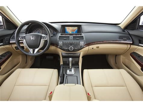 2012 Honda Crosstour: 42 Interior Photos | U.S. News