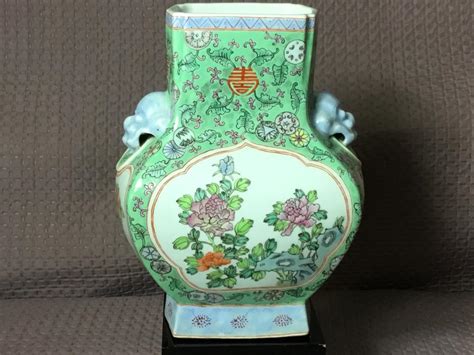 Sold At Auction Antique Chinese Famille Verte Porcelain Vase With Mask