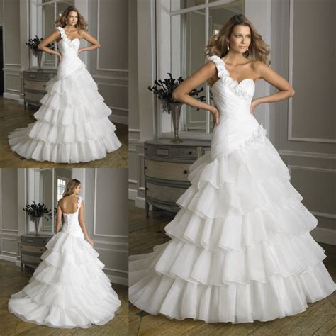 Wedding Dresses Patterns By Simplicity Top 10 Find The Perfect Venue