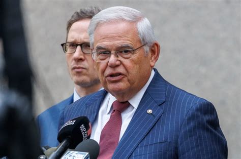 Jurado Declara Culpable A Senador De EE UU Bob Menendez Por Cargos De