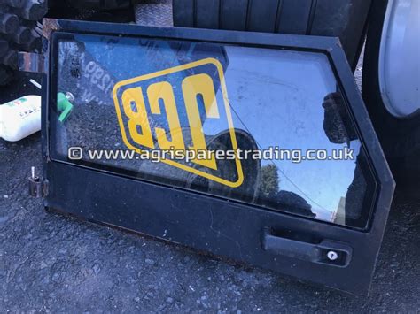 Jcb 526 Lower Door • Agrispares Trading Co