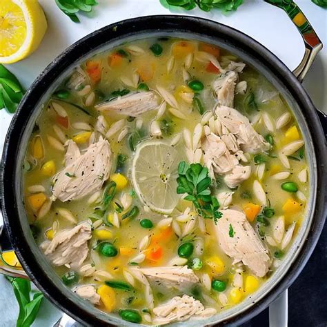 Soupe D Orzo Au Poulet Et Au Citron En Une Casserole