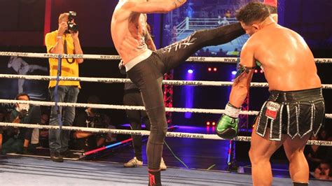 Kickboxer John Kallenbach Holt Wm G Rtel