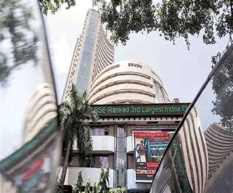 Market S 10 Day Winning Streak Ends As Sensex Plunges Over 1 000 Points Nifty Below 11 700