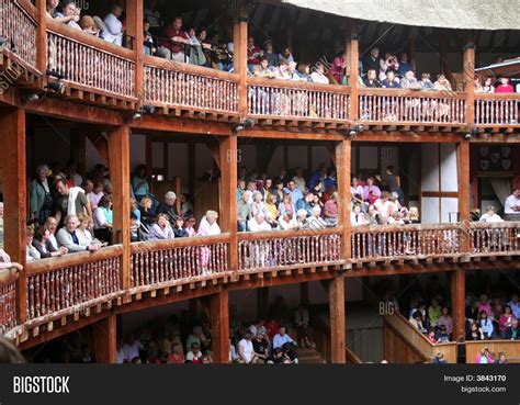 Globe Theatre Audience Image & Photo | Bigstock