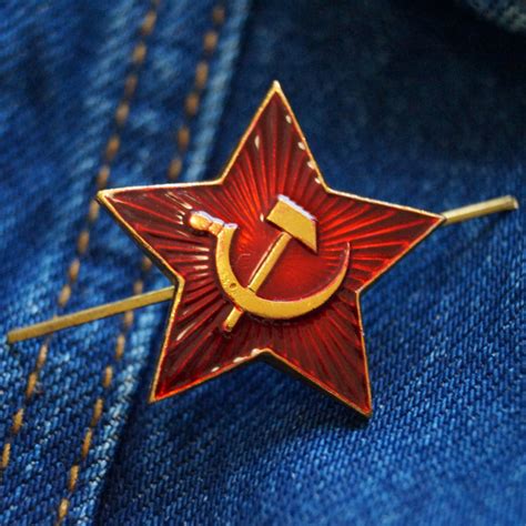 Кокарда Звезда серп и молот купить выгодно в Gradicom.ru