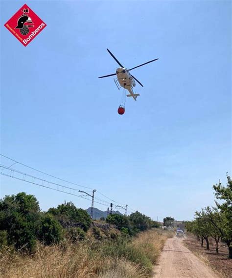 Declarado Un Incendio Forestal En Benidorm Que Obliga A Cortar La Ap