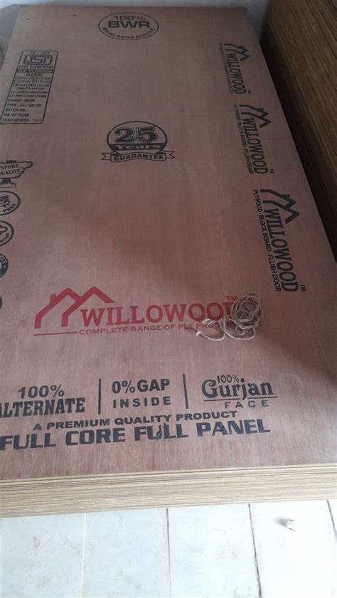 Willowood Brown Waterproof Bwr Grade Plywood Thickness Mm Size