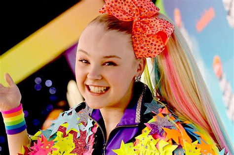 Jojo Siwa Lets Her Hair Down In Viral Tiktok Video