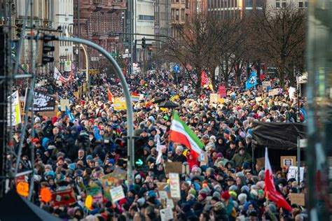 Demonstration Gegen Afd Hamburger Demo Gegen Rechts Wegen