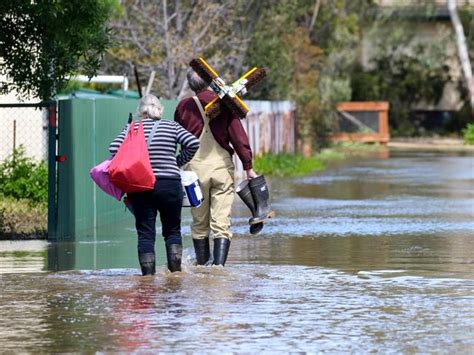 Floodwaters In Central Western Nsw Expected To Reach South Australia By