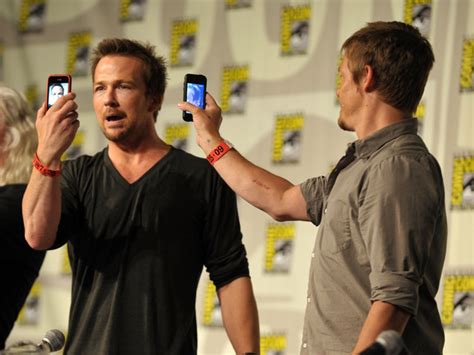 Norman Reedus and Sean Patrick Flanery Photos Photos - Comic-Con 2009 ...