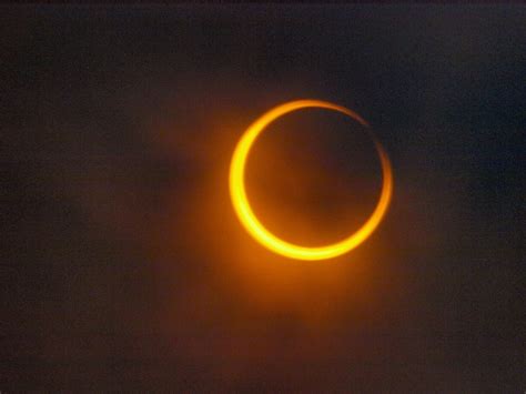 Eclipse solar anular saiba como acompanhar o fenômeno em Natal