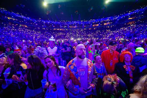 So war Lachende Kölnarena 2024 in Bildern