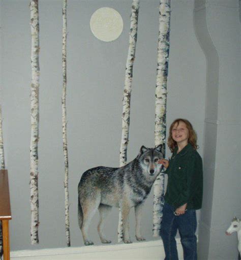 How To Decorate A Wolf Themed Bedroom Bedroom Themes Wolf Room Wolf