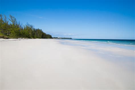 9 Best Freeport Bahamas Beaches on Grand Bahama Island