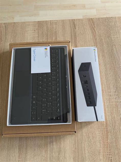 Microsoft 1866 Surface Pro7 256 Gb 8 Gb Ram Intel Core I5 Kaufen Auf Ricardo