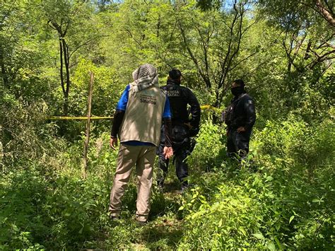 Hallan Huesos Humanos Sobre Un Cobertor Por Rumbos De La Primavera