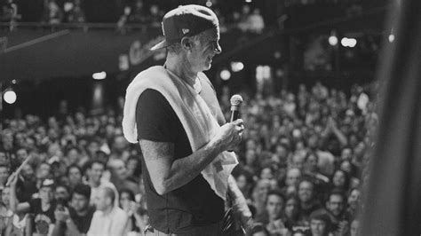 Cinco Li Es De Chad Smith Para Os F S Brasileiros De Red Hot Chili Peppers Uol