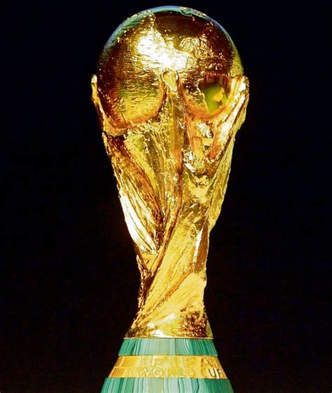 Fifa Wm In Russland So Viel Ist Der Wm Pokal Wert Wm Pokal