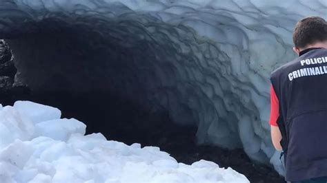 Tragedia en El Bolsón hay un muerto y un herido por un alud glaciar