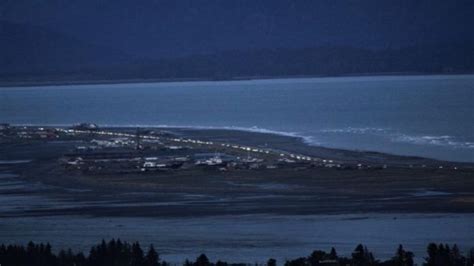 Un Fuerte Terremoto Lleva A Activar La Alerta De Tsunami Cerca De Alaska