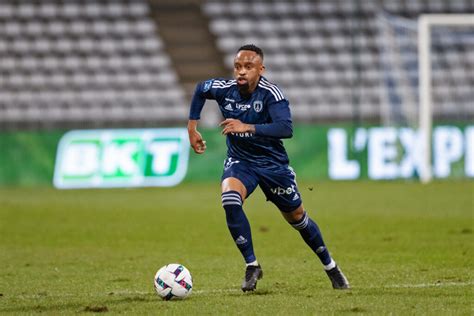 Girondins De Bordeaux Paris FC Le Groupe Parisien Paris FC