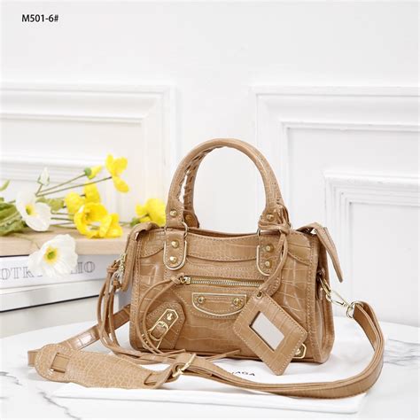 Tas Wanita Small City Croc Embossed M501 6 Leather Tote Bag Bahan