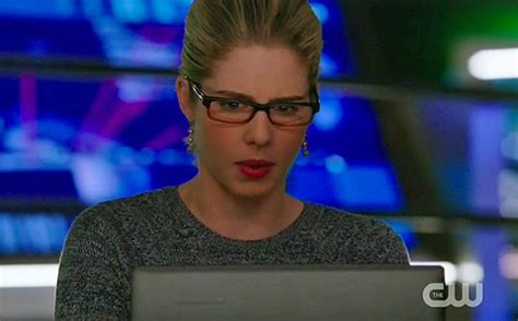 Arrow Reveals Felicitys Codename Felicity Arrow Felicity