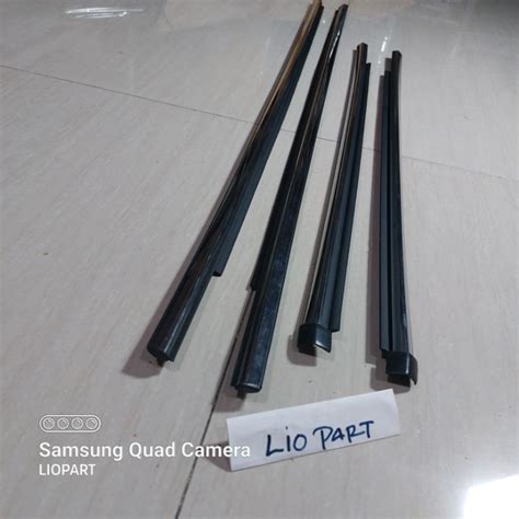 Jual Karet Pelipit Kaca Luar Toyota Vios Gen2 Chrome Th 2006 2012