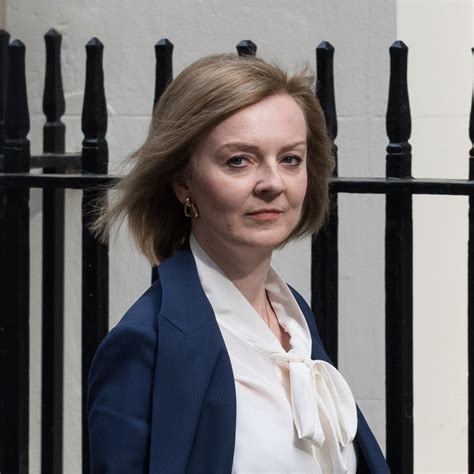 Uk Prime Minister Liz Truss Resigns After Just 6 Weeks In Office