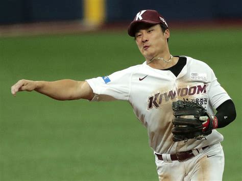 San Diego Padres reach deal with KBO star Ha-seong Kim | Heritage Sports