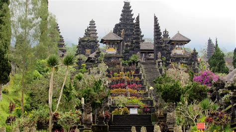 Pura Besakih Karangasem Panduan Wisata Pura Terbesar