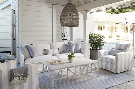 10 Summer Decorating Ideas For A Breezy Home