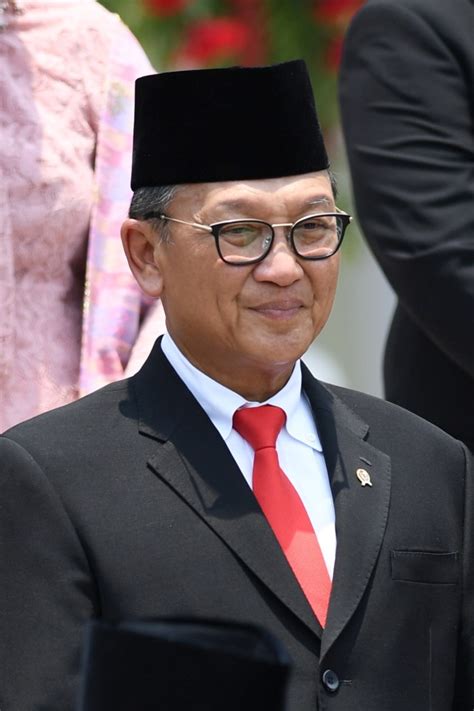 Arifin Tasrif Menteri Esdm Yang Miliki Kekayaan Rp 17 6 Miliar