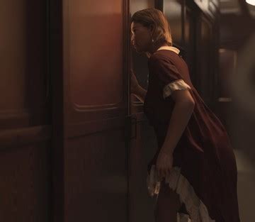 Strange Noises On The Train Muses Sex And Porn Comics