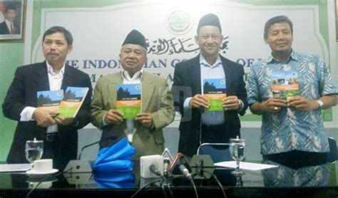 Mui Luncurkan Buku Pelestarian Satwa Langka Untuk Keseimbangan