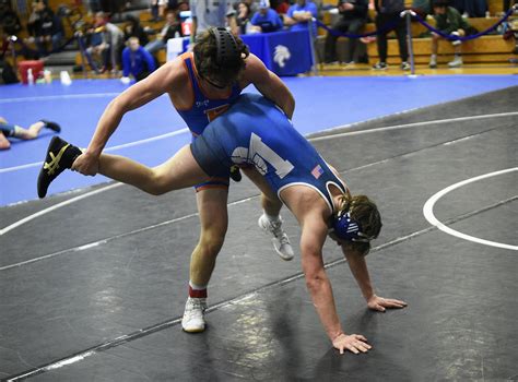 Prep Roundup Spudder Wrestlers Win Four Divisions As Ridgefield Claims